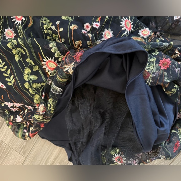 Morgan & Co|Fully Embroidered Floral Black maxi dress,sleeveless & fairy style• - Picture 12 of 16